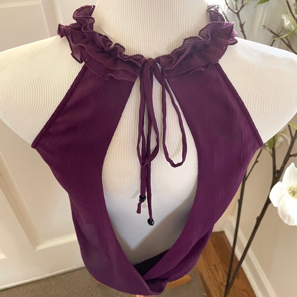 Guess Open Back Top - Picture 4 of 6